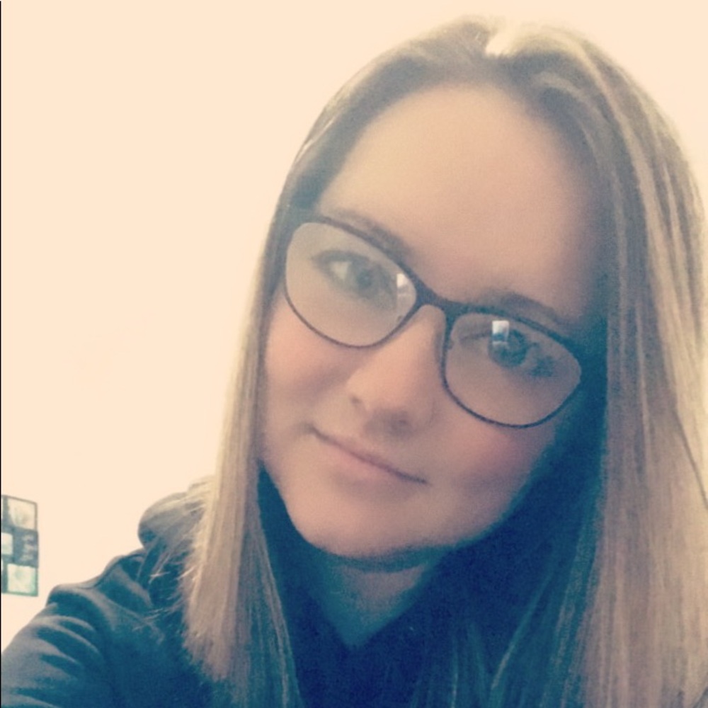 Meet your Posher, Brittany